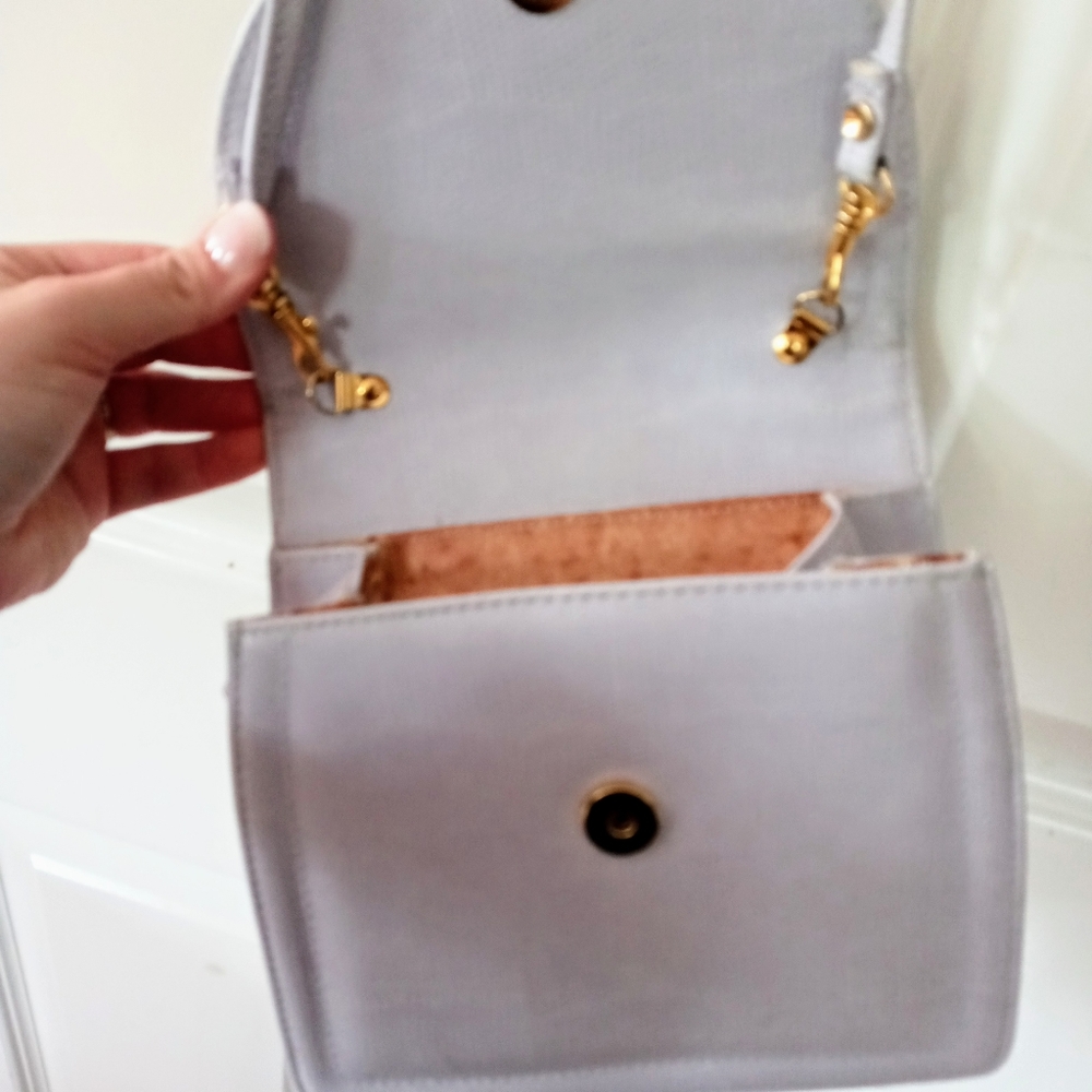 NWOT Lavender/periwinkle Cross Body Purse - Picture 4 of 9